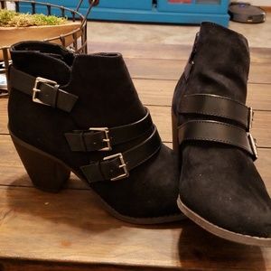 Mossimo Hadley boots